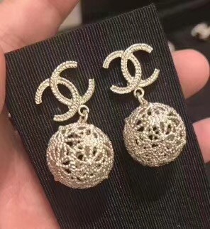 Top quality CC earings CH057