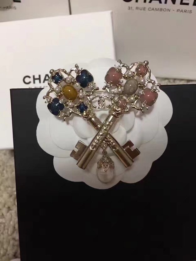 Top quality CC brooch CH127