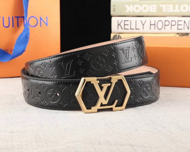 Louis vuitton original calfskin 38mm belt M9245Q 