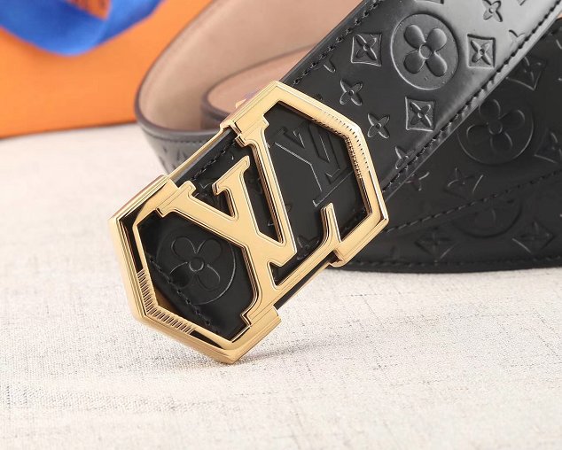 Louis vuitton original calfskin 38mm belt M9245Q 