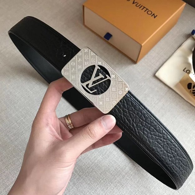 Louis vuitton original calfskin 40mm belt M0042 black