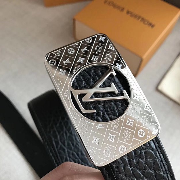 Louis vuitton original calfskin 40mm belt M0042 black