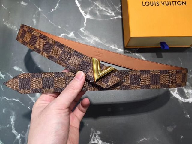 Louis vuitton original damier ebene essential V 30MM belt M9020U 