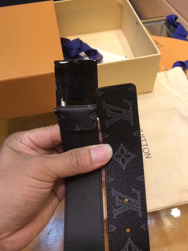 Louis vuitton original monogram Ink metropole belt M0048Q 