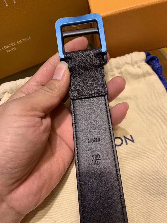 Louis vuitton original monogram eclipse 40mm belt m0136 blue