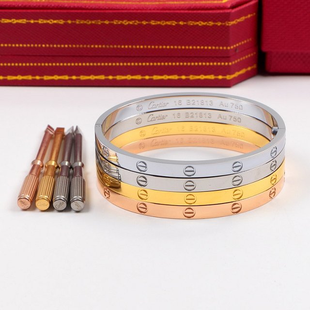 Cartier top quality love bracelet B6048019