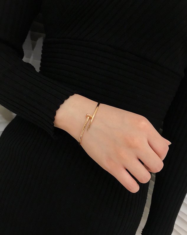 Cartier juste un Clou bracelet B6048217