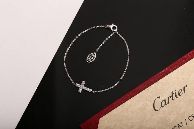 Cartier top qualit cross bracelet B6038302