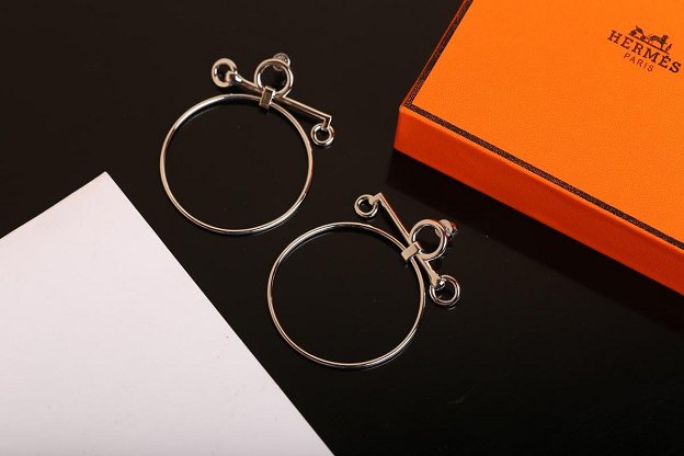 Hermes top quality loop earings H105117