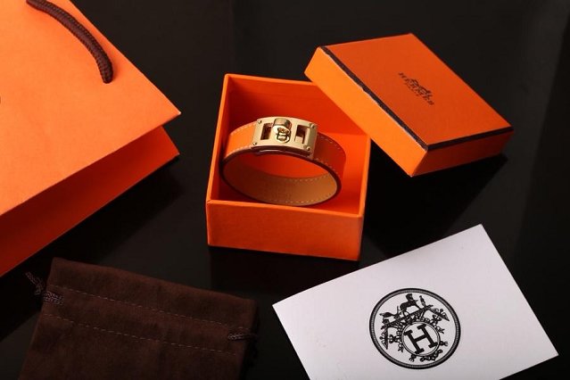 Herems togo leather kelly bracelet H109028 orange