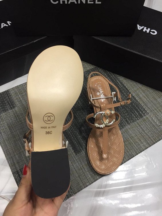 CC original calfskin sandals G34757 apricot