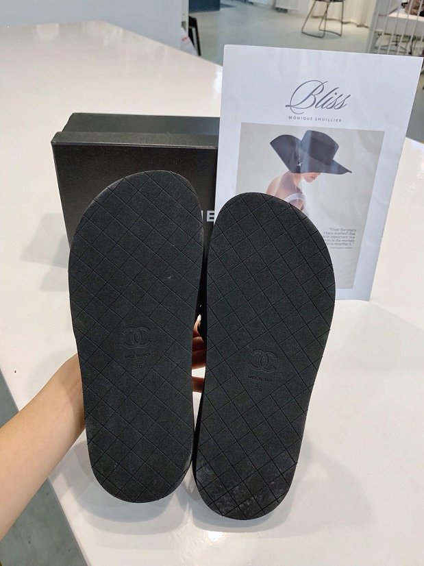 CC tweed mules G34754 black