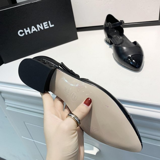 2019 CC calfskin slingbacks G31315 black