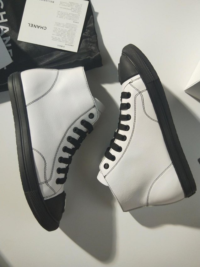 CC original calfskin sneakers G34572 white