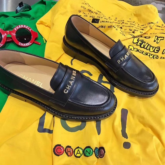 CC original calfskin pharrell loafers G29288 black