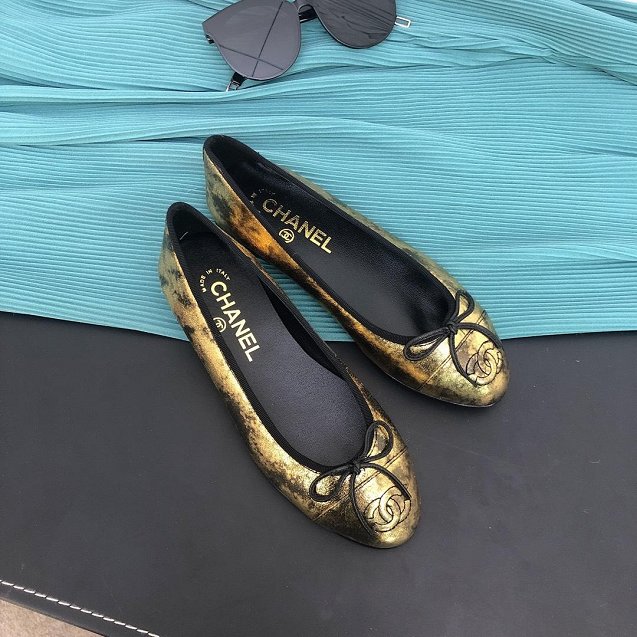 CC original lambskin ballerinas G02819 gold