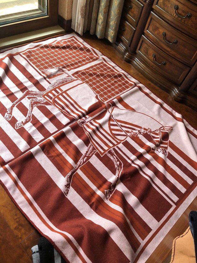 2020 Hermes top quality cashmere blanket H437 brown