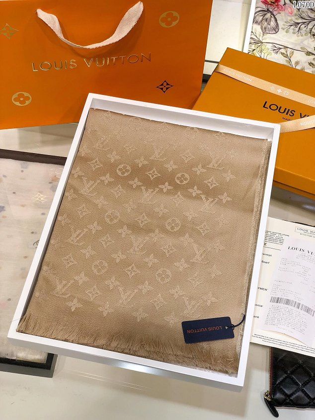 2020 louis vuitton top quality cashmere scarf L570 apricot