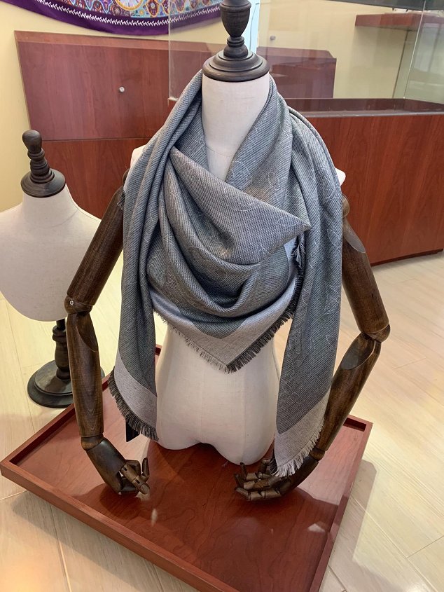 2020 louis vuitton top quality silk scarf L569 grey