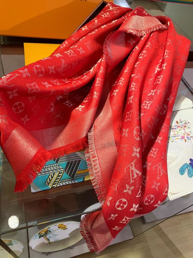 2020 louis vuitton top quality silk scarf L568 red&silver