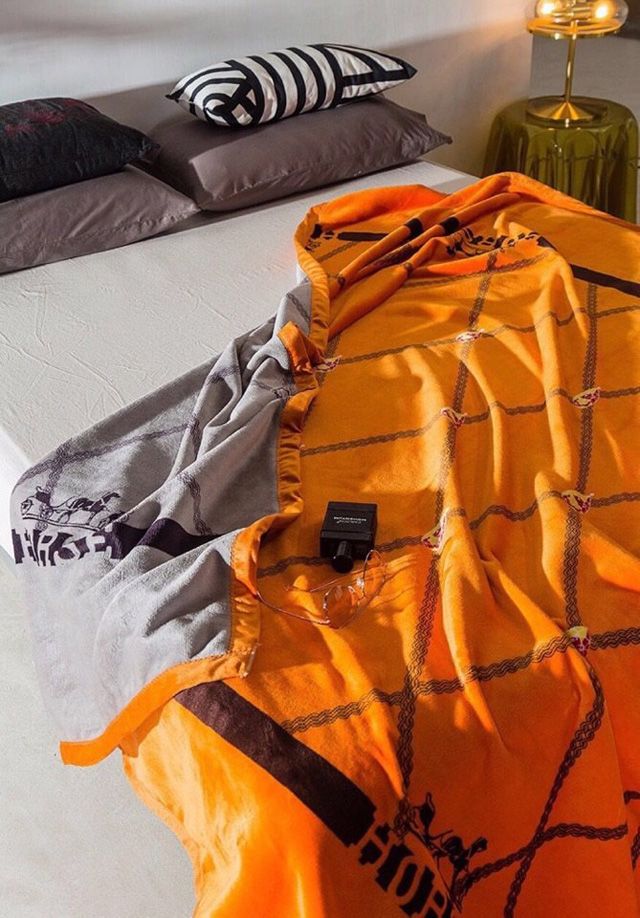 Hermes cashmere blanket H436 orange