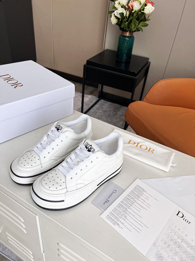 Dior orignal calfskin sneaker DS0235