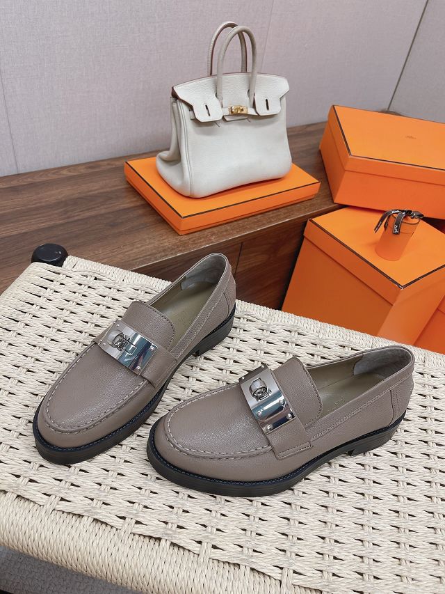 Hermes calfskin hot loafer HS0139