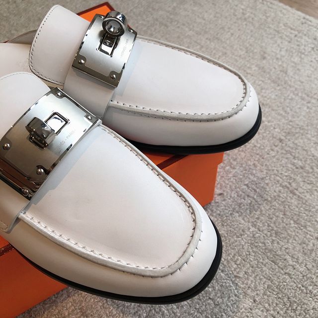 Hermes calfskin Iota mule HS0179