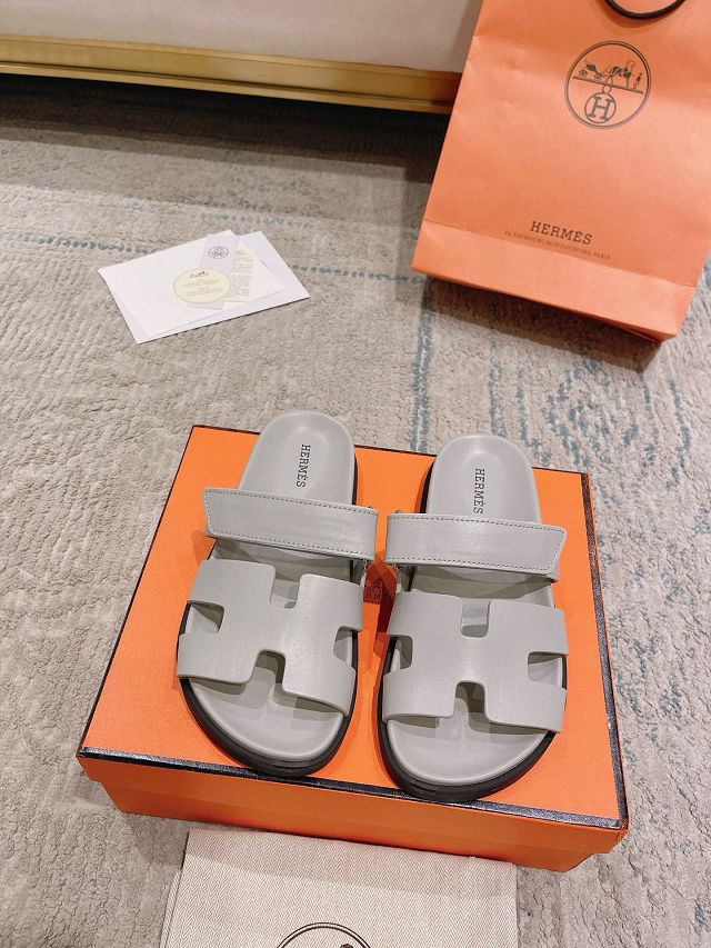 Hermes calfskin chypre sandal HS0167