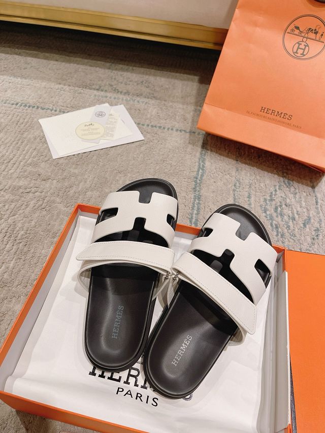 Hermes calfskin chypre sandal HS0167