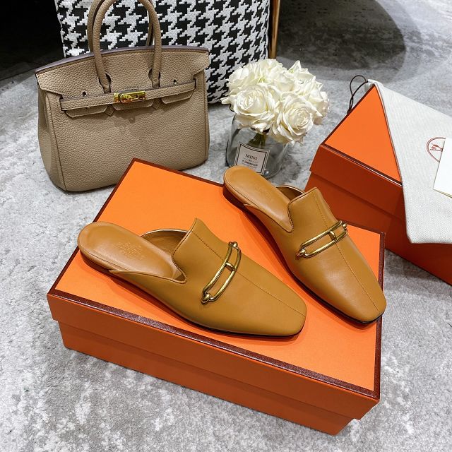 Hermes calfskin mule HS0177