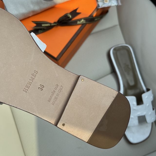 Hermes ostrich calfskin oran sandal HS0155