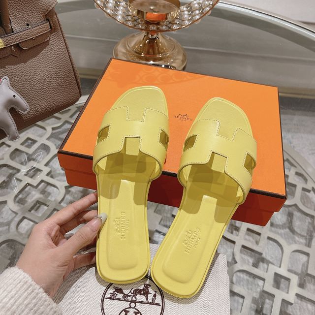 Hermes calfskin oran sandal HS0206