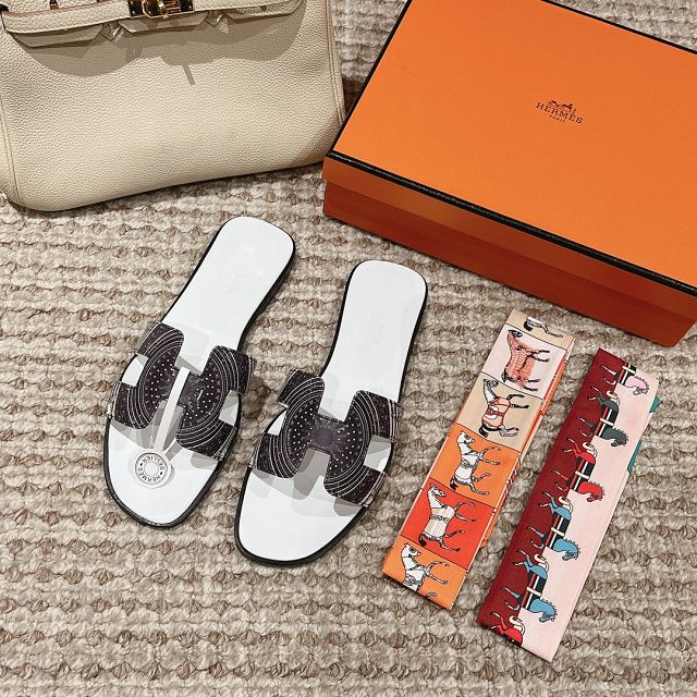 Hermes canvas oran sandal HS0203