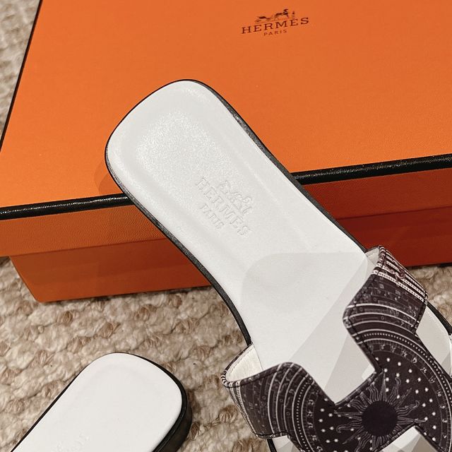 Hermes canvas oran sandal HS0203