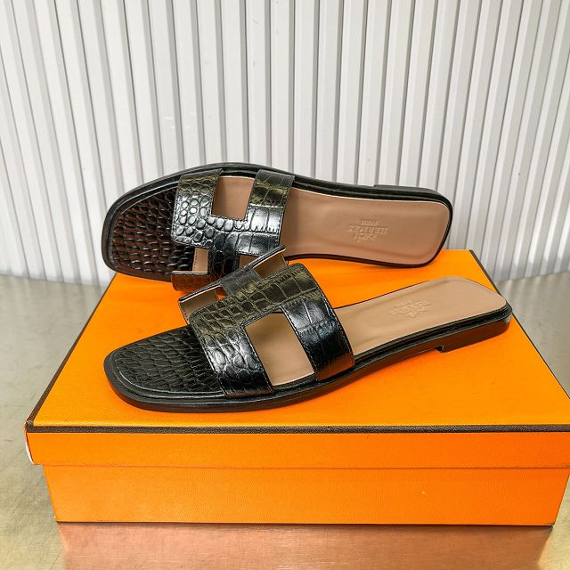 Hermes crocodile calfskin oran sandal HS0215