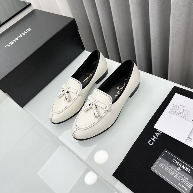 CC calfskin loafers CH0091