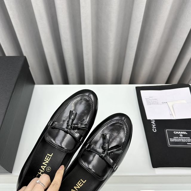 CC calfskin loafers CH0091