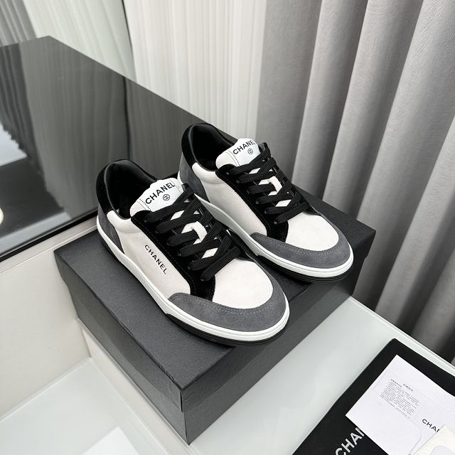 CC calfskin sneakers CH0069