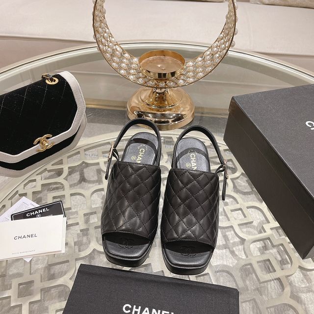 CC lambskin sandals CH0070
