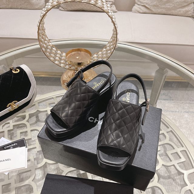 CC lambskin sandals CH0070