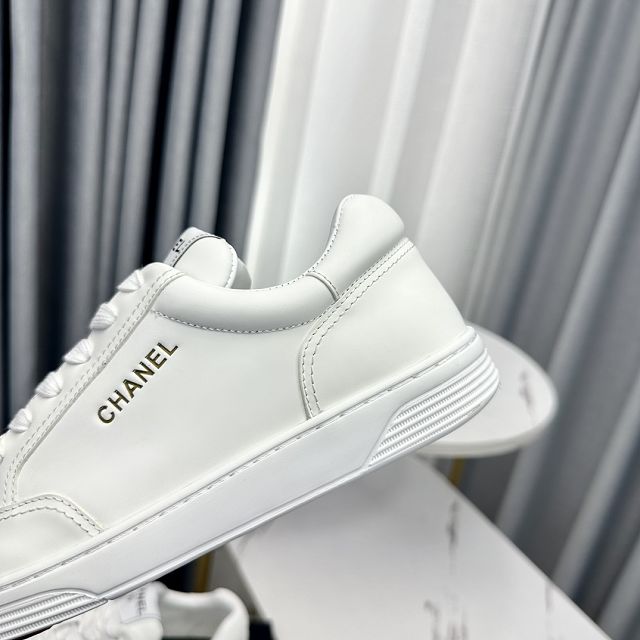 CC calfskin sneakers CH0120