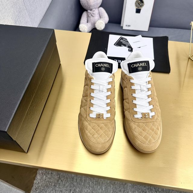 CC calfskin sneakers CH0122