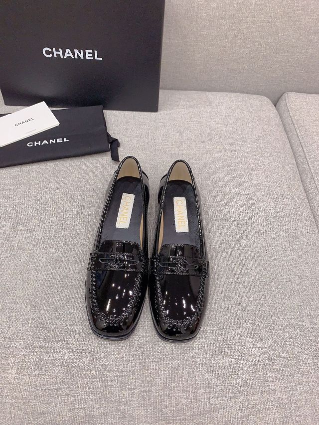 CC patent calfskin loafers CH0306