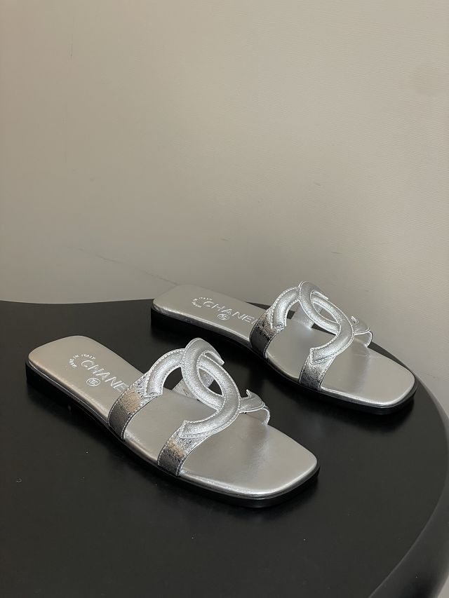 CC original lambskin mules CH00302