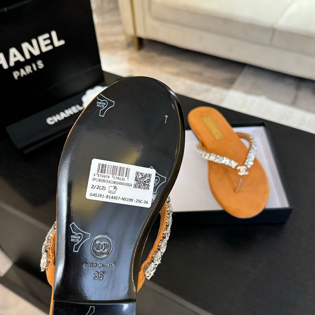 CC original suede calfskin thongs CH00325