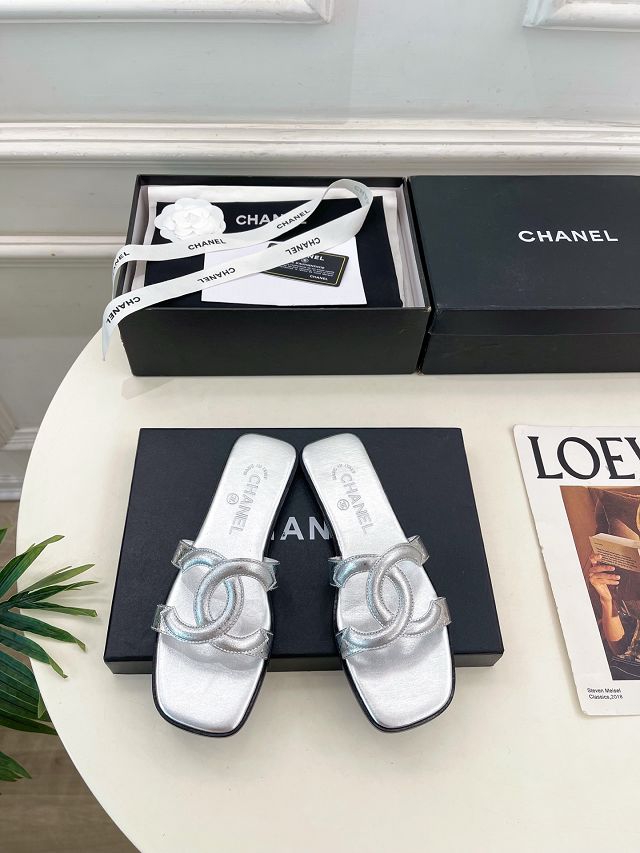 CC original lambskin mules CH00404