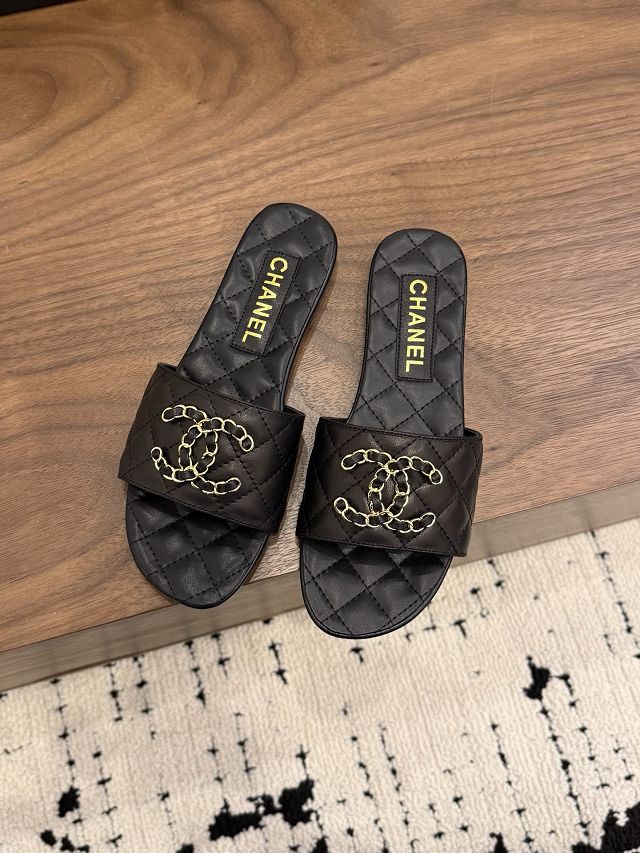 CC original lambskin mules CH00405