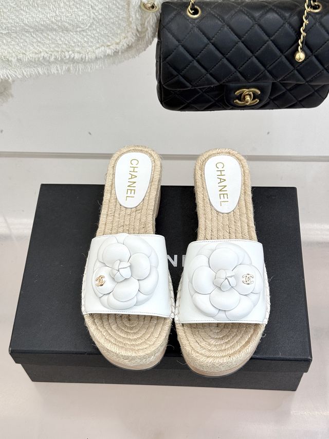 CC original raffia mules CH00456