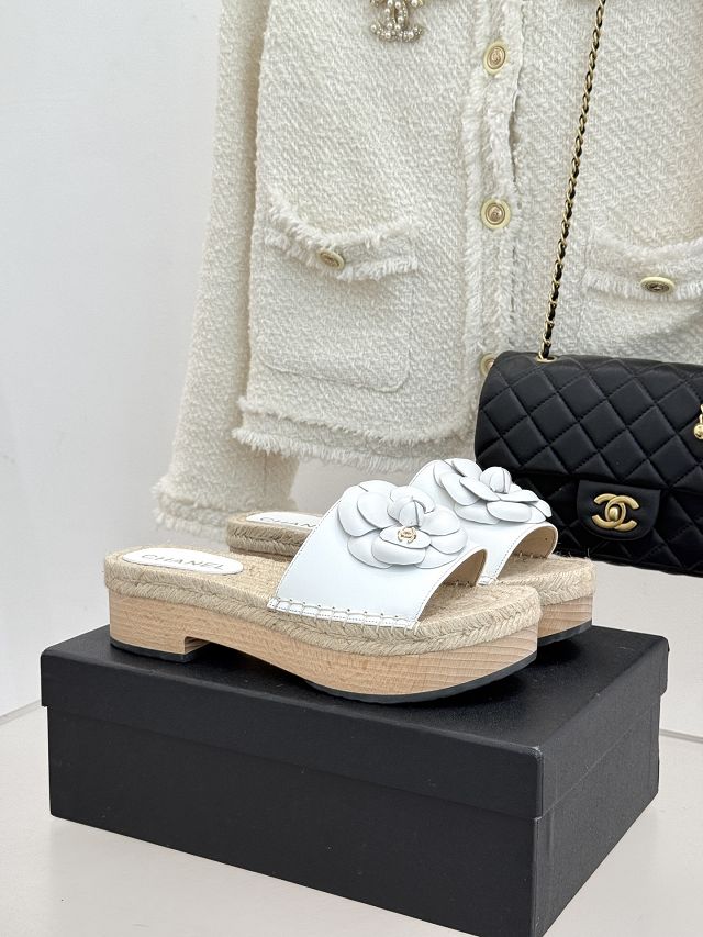 CC original raffia mules CH00456